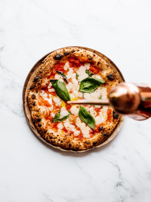 Gino Sorbillo pizza Margherita closeup