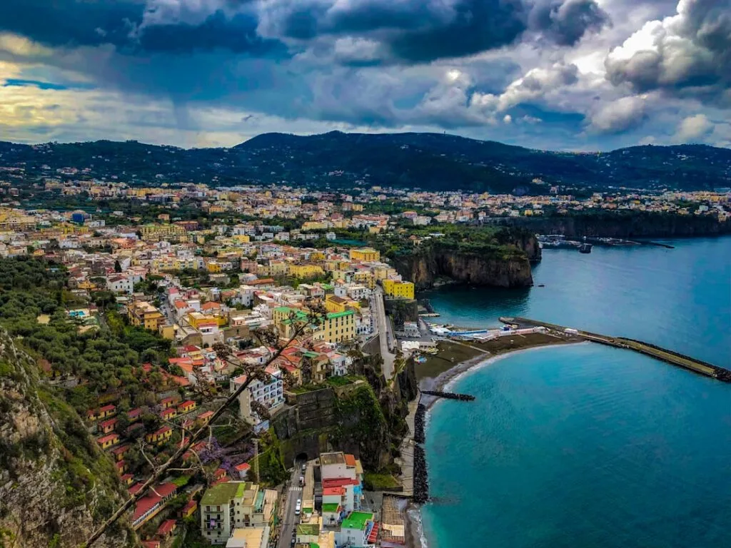 Meilleures plages priv es d Naples travel tourism landmark