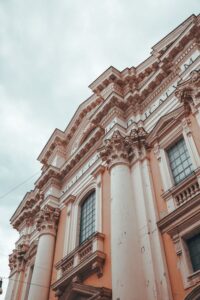 Architecture baroque parcours dans le Naples travel tourism landmark