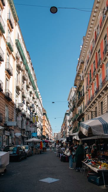 Naples narrow street street food vendors