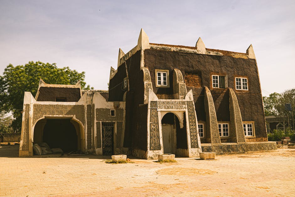 Parcourir Spaccanapoli main dans la Naples travel tourism landmark